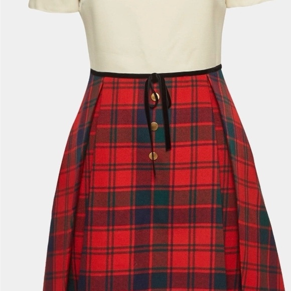 Gucci Red, Crème and Black Asymmetrical Dress with Gucci ivory dress cover. - Picture 2 of 15